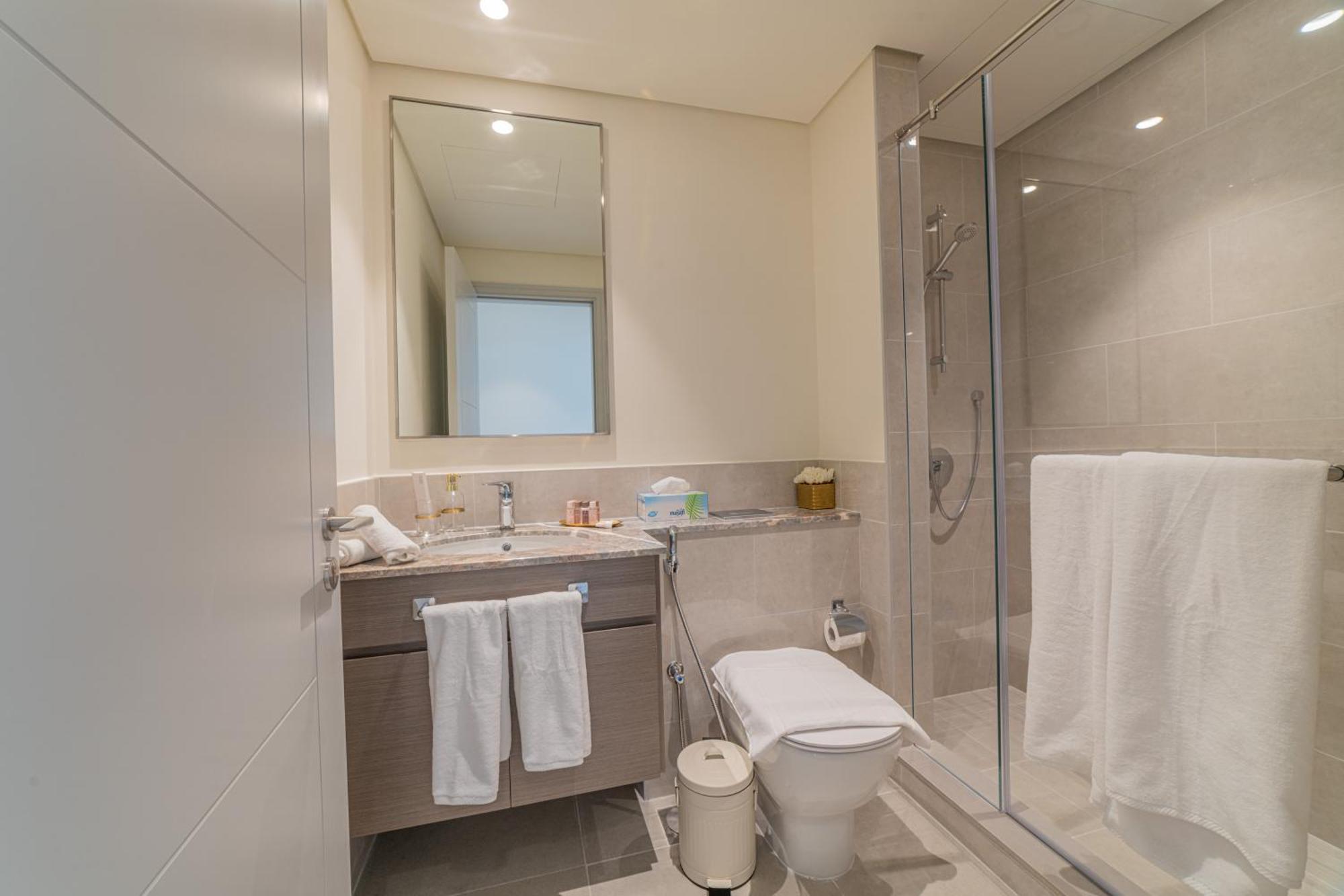 First Class 2Br With Full Dubai Boulevard View ภายนอก รูปภาพ