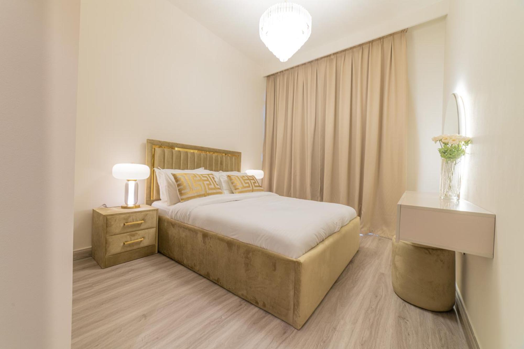 First Class 2Br With Full Dubai Boulevard View ภายนอก รูปภาพ
